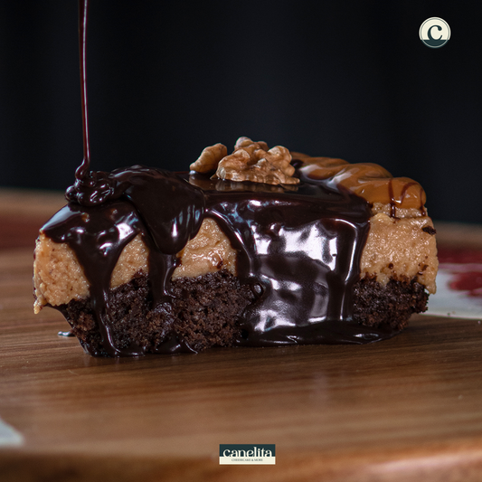 Brownie with dulce de leche slice
